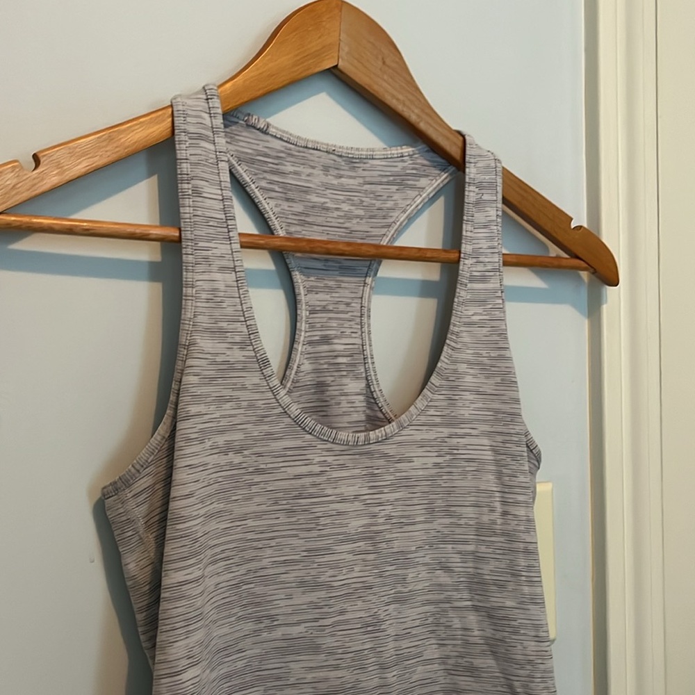Lululemon Racerback Tank - Picture 4 of 4